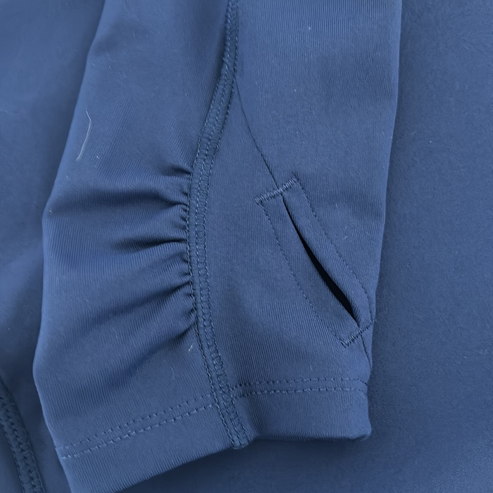 NWT Performance Hoodie S Ruched Sleeve Thumbholes Athleisure Streetwear Casual - Picture 8 of 12